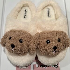 Moon Cake plush puppy dog slippers / women’s size large (9/10) / NEW packaging